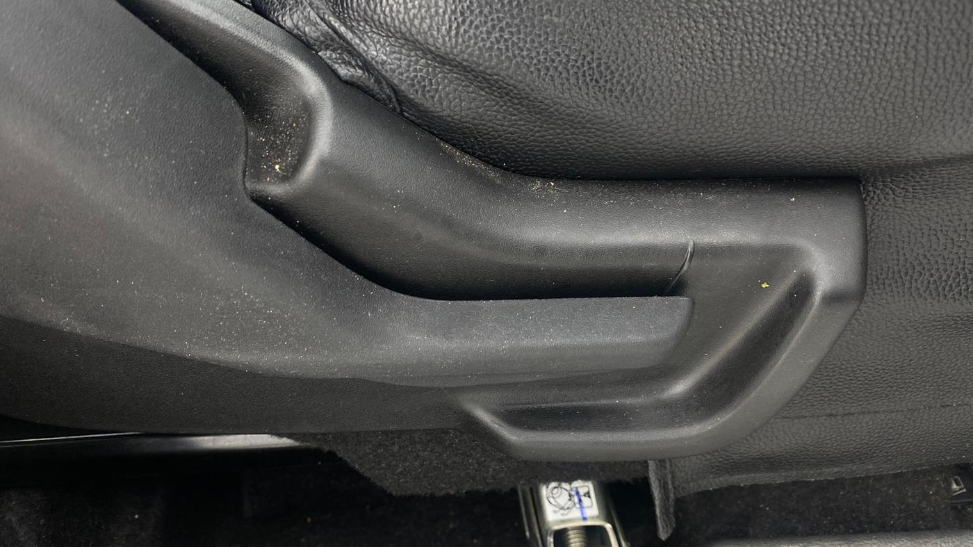 2025 Maruti Alto K10 VXI, Petrol, Manual, 9,034 km, Driver Side Adjustment Panel