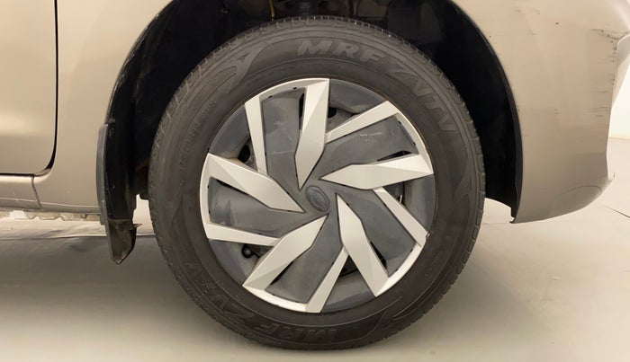 2018 Datsun Go Plus T, Petrol, Manual, 29,165 km, Right Front Wheel