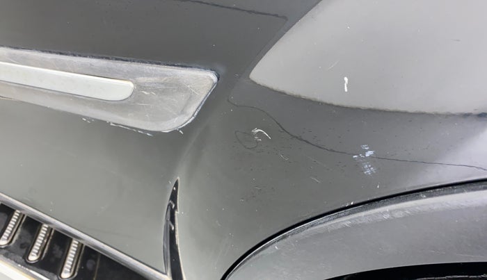 2019 Mahindra XUV500 W9, Diesel, Manual, 95,162 km, Rear left door - Slightly dented