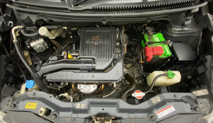2017 Maruti Ertiga VXI, Petrol, Manual, 94,077 km, Open Bonet