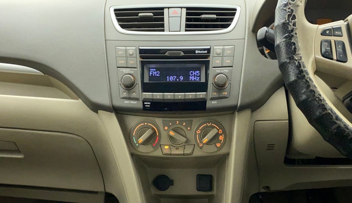 2017 Maruti Ertiga VXI, Petrol, Manual, 94,077 km, Air Conditioner