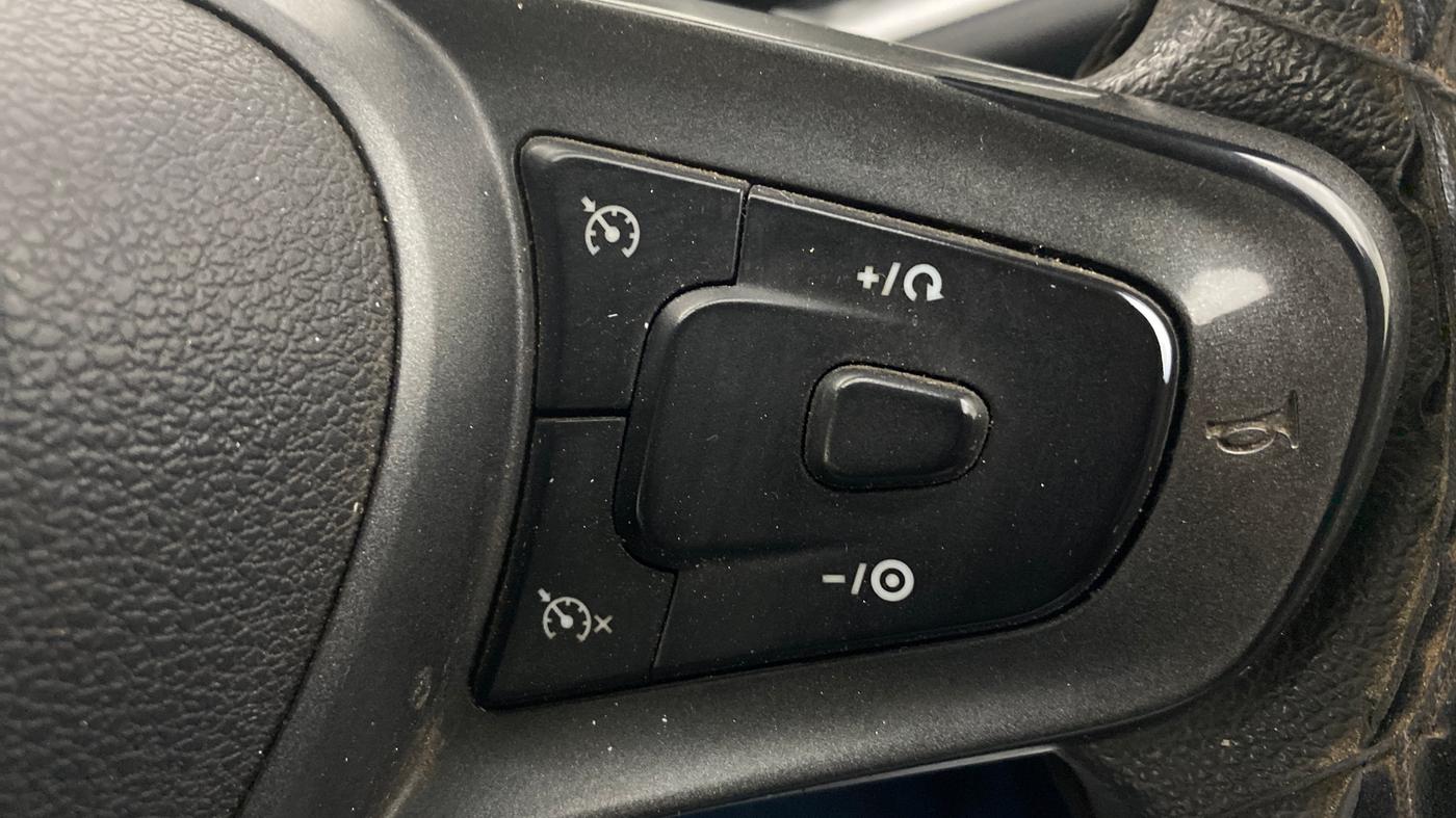 2022 Tata ALTROZ XZ PETROL, Petrol, Manual, 54,827 km, Adaptive Cruise Control