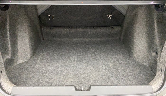 2017 Honda City V MT PETROL, Petrol, Manual, 22,287 km, Boot Inside