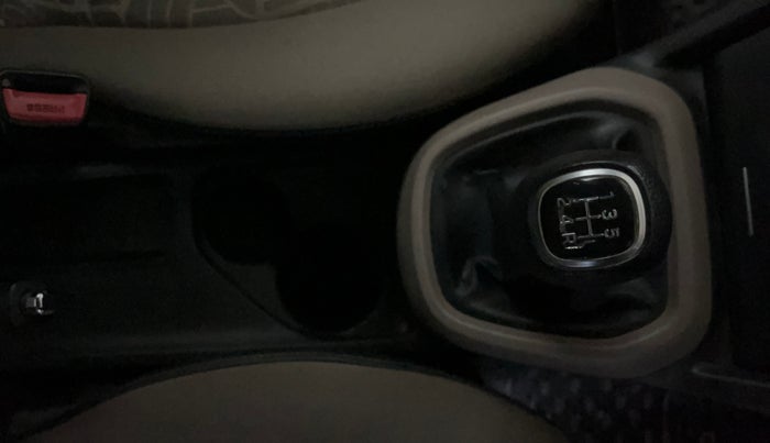 2014 Hyundai Xcent S 1.2, Petrol, Manual, 54,737 km, Gear Lever