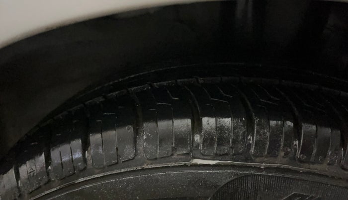 2014 Hyundai Xcent S 1.2, Petrol, Manual, 54,737 km, Left Rear Tyre Tread