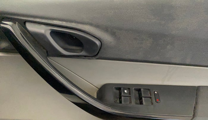 2019 Tata Tiago XM PETROL, Petrol, Manual, 40,729 km, Driver Side Door Panels Control