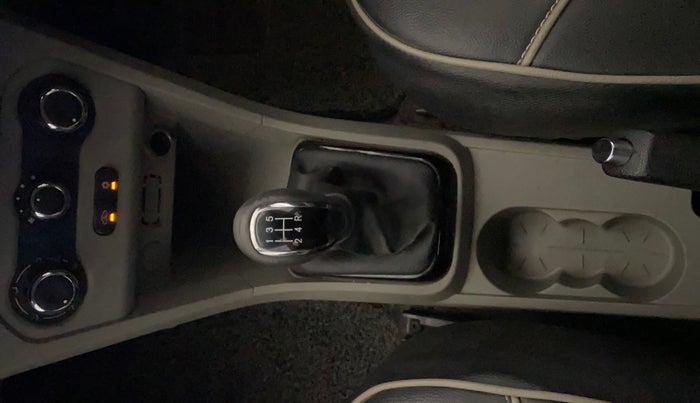 2019 Tata Tiago XM PETROL, Petrol, Manual, 40,729 km, Gear Lever