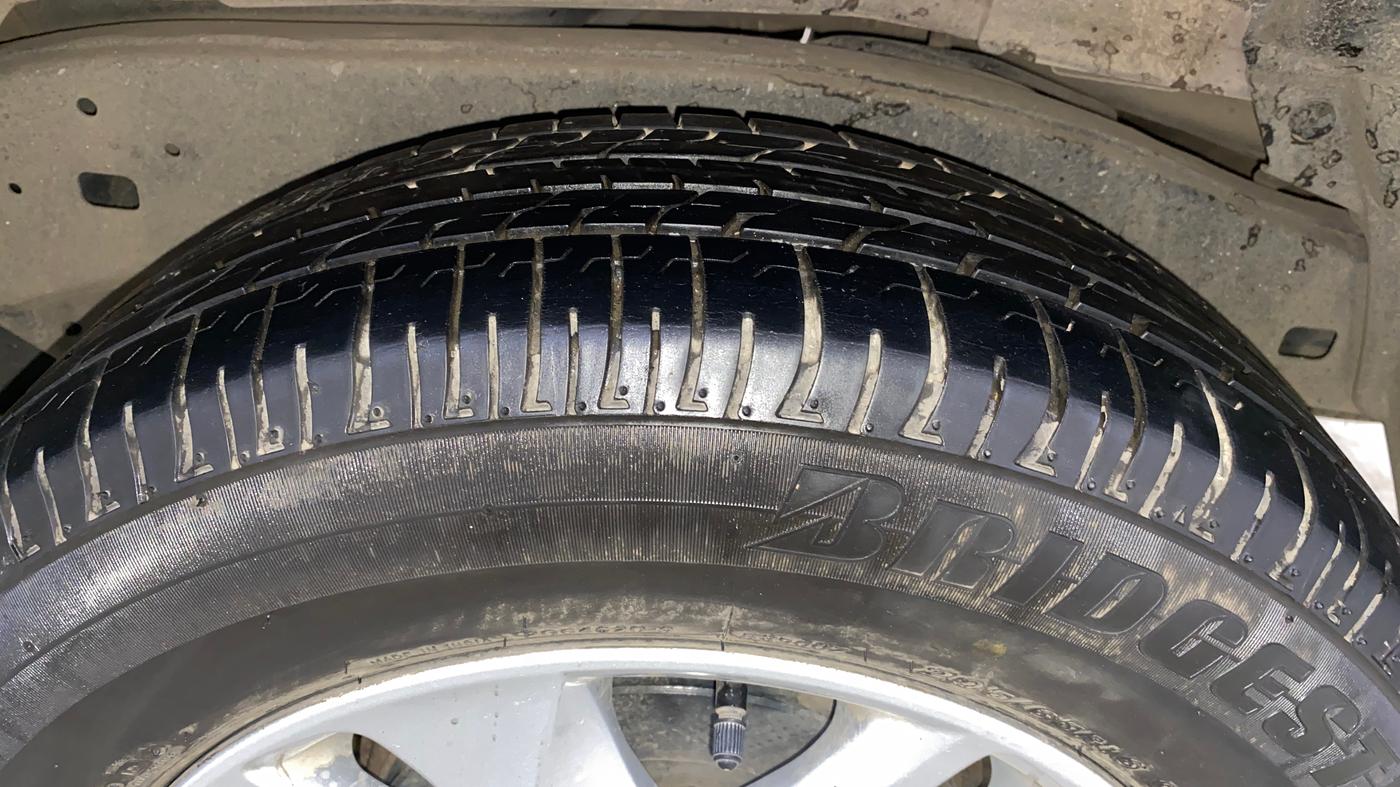 2019 Toyota Innova Crysta 2.4 VX 8 STR, Diesel, Manual, 80,404 km, Left Rear Tyre Tread