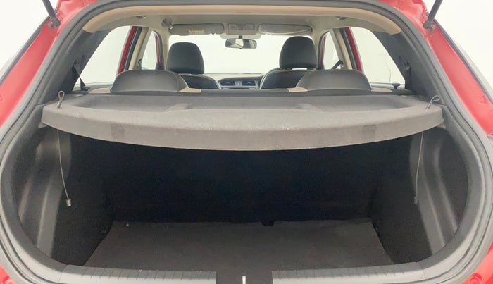 2017 Hyundai Elite i20 ASTA 1.2, Petrol, Manual, 29,997 km, Boot Inside