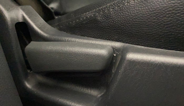 2014 Maruti Alto K10 VXI, Petrol, Manual, 33,447 km, Driver Side Adjustment Panel