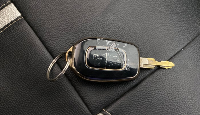 2018 Datsun Redi Go S, Petrol, Manual, 66,254 km, Key Close Up