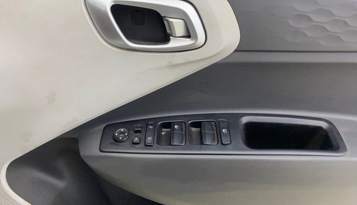 2023 Hyundai GRAND I10 NIOS SPORTZ 1.2 KAPPA VTVT, Petrol, Manual, 68,629 km, Driver Side Door Panels Control