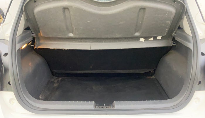 2023 Hyundai GRAND I10 NIOS SPORTZ 1.2 KAPPA VTVT, Petrol, Manual, 68,629 km, Boot Inside