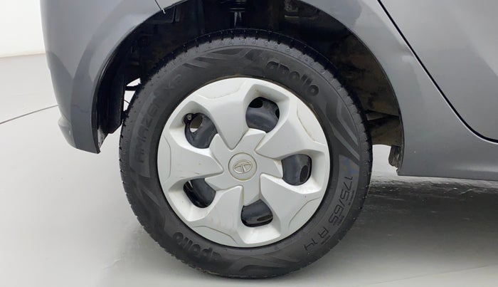 2021 Tata Tiago XTA PETROL, Petrol, Automatic, 20,564 km, Right Rear Wheel