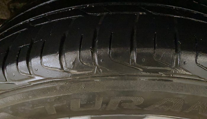 2023 Hyundai VENUE SX (O) 1.5 CRDI, Diesel, Manual, 81,168 km, Right Rear Tyre Tread