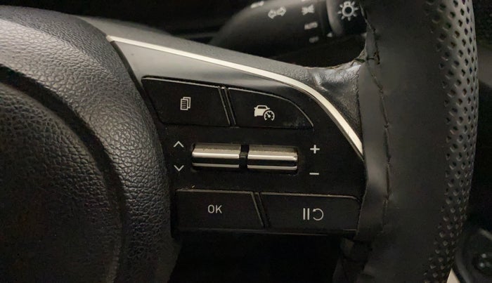 2023 Hyundai VENUE SX (O) 1.5 CRDI, Diesel, Manual, 81,168 km, Adaptive Cruise Control