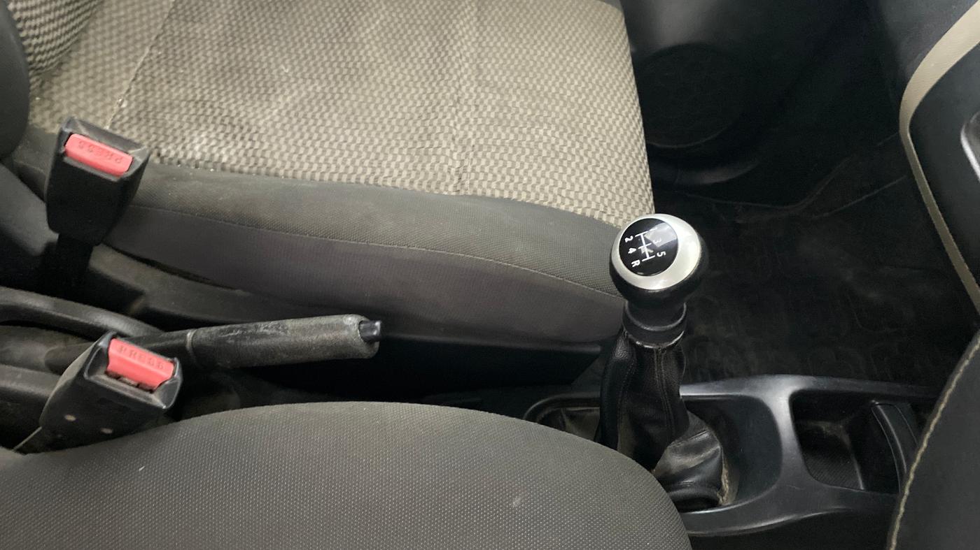 2014 Maruti Wagon R 1.0 LXI CNG, CNG, Manual, 1,00,886 km, Gear Lever