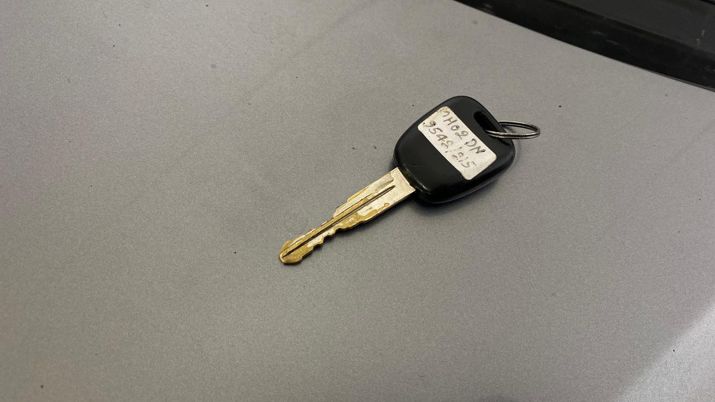 2014 Maruti Wagon R 1.0 LXI CNG, CNG, Manual, 1,00,886 km, Key Close Up