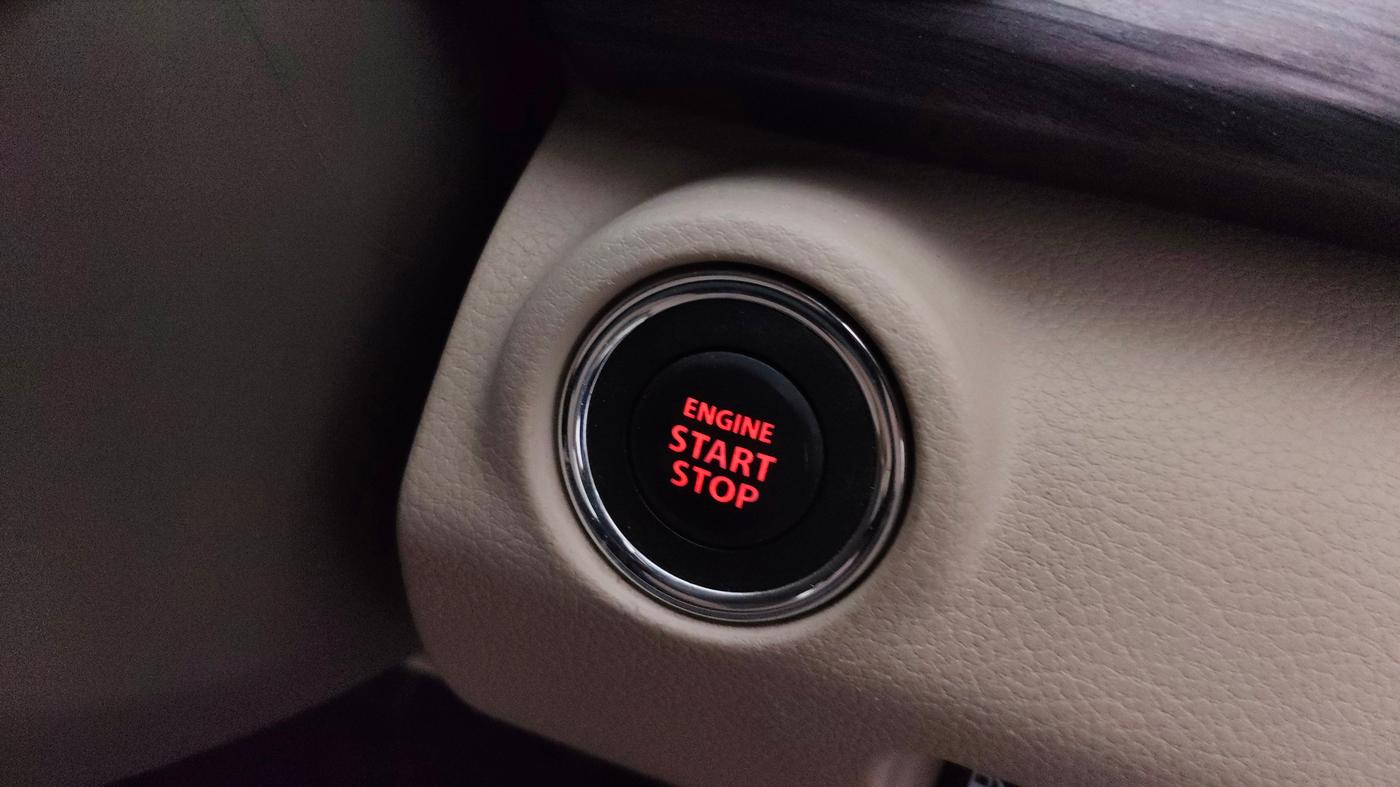 2024 Maruti Ertiga ZXI (O) CNG, CNG, Manual, 27,870 km, Keyless Start/ Stop Button