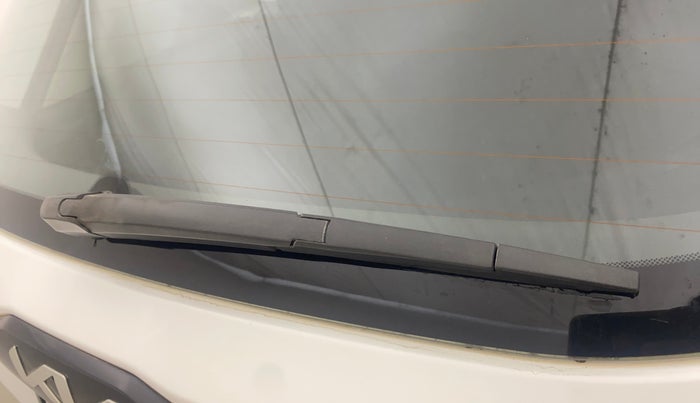 2021 KIA SELTOS HTX ANNIVERSARY EDITION 1.5 PETROL, Petrol, Manual, 1,06,571 km, Rear Wiper