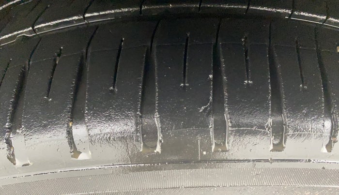 2017 Honda Jazz 1.2L I-VTEC V AT, Petrol, Automatic, 59,505 km, Left Front Tyre Tread