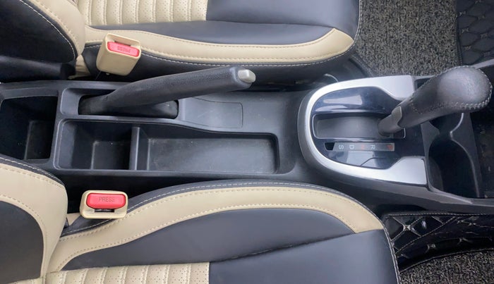 2017 Honda Jazz 1.2L I-VTEC V AT, Petrol, Automatic, 59,505 km, Gear Lever