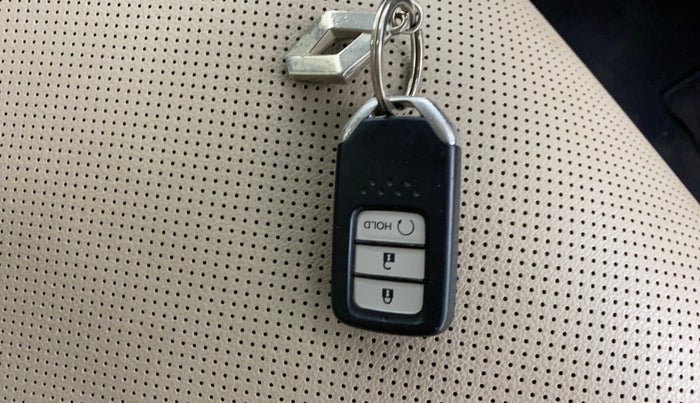 2019 Honda CRV 2.0L I-VTEC 2WD CVT, Petrol, Automatic, 85,002 km, Key Close Up