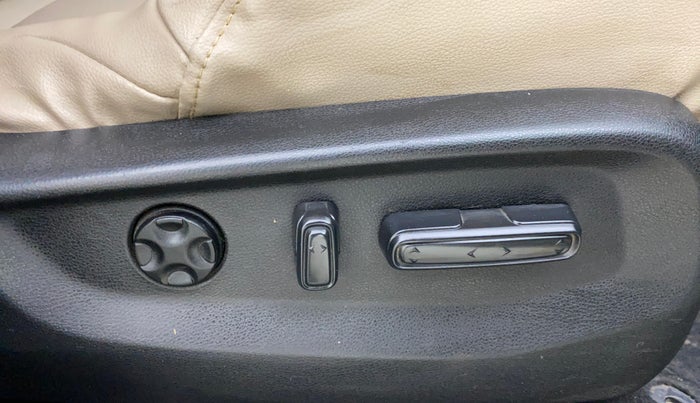 2019 Honda CRV 2.0L I-VTEC 2WD CVT, Petrol, Automatic, 85,002 km, Driver Side Adjustment Panel