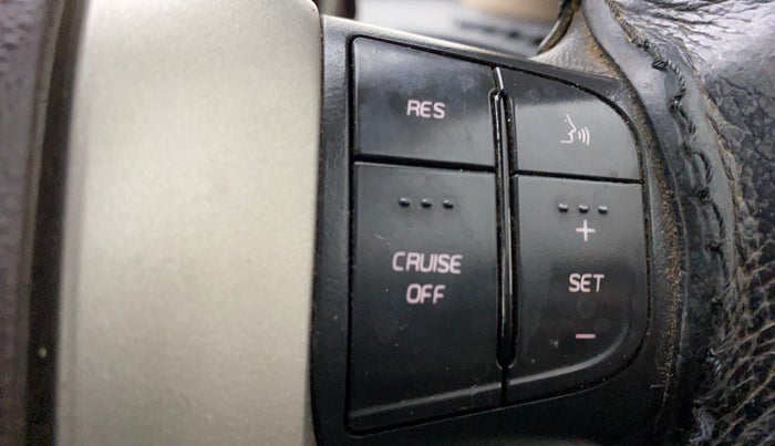 2015 Mahindra XUV500 W6, Diesel, Manual, 86,773 km, Adaptive Cruise Control