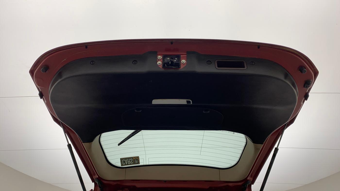 2015 Mahindra XUV500 W6, Diesel, Manual, 86,773 km, Boot Door Open