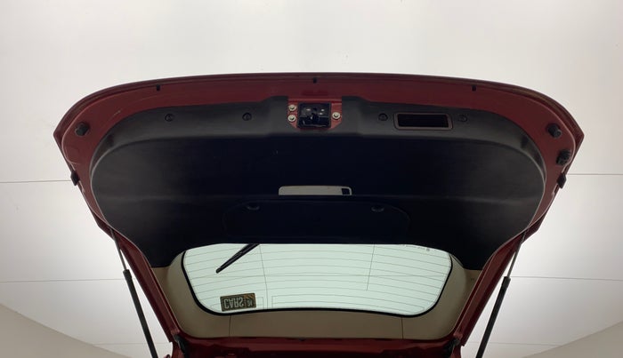 2015 Mahindra XUV500 W6, Diesel, Manual, 86,773 km, Boot Door Open