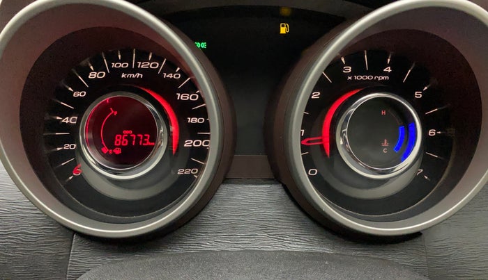 2015 Mahindra XUV500 W6, Diesel, Manual, 86,773 km, Odometer Image