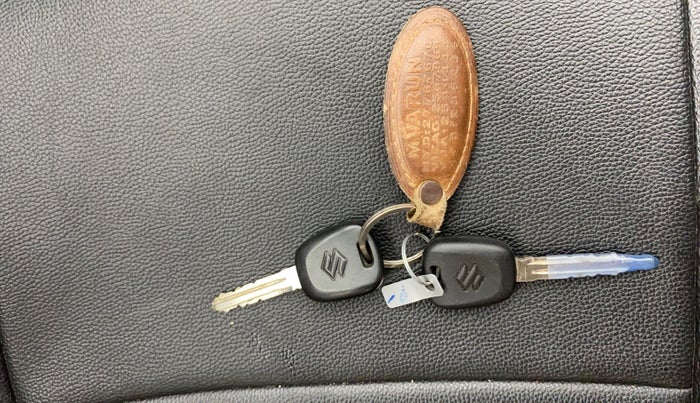 2018 Maruti Alto 800 LXI, Petrol, Manual, 10,167 km, Key Close Up