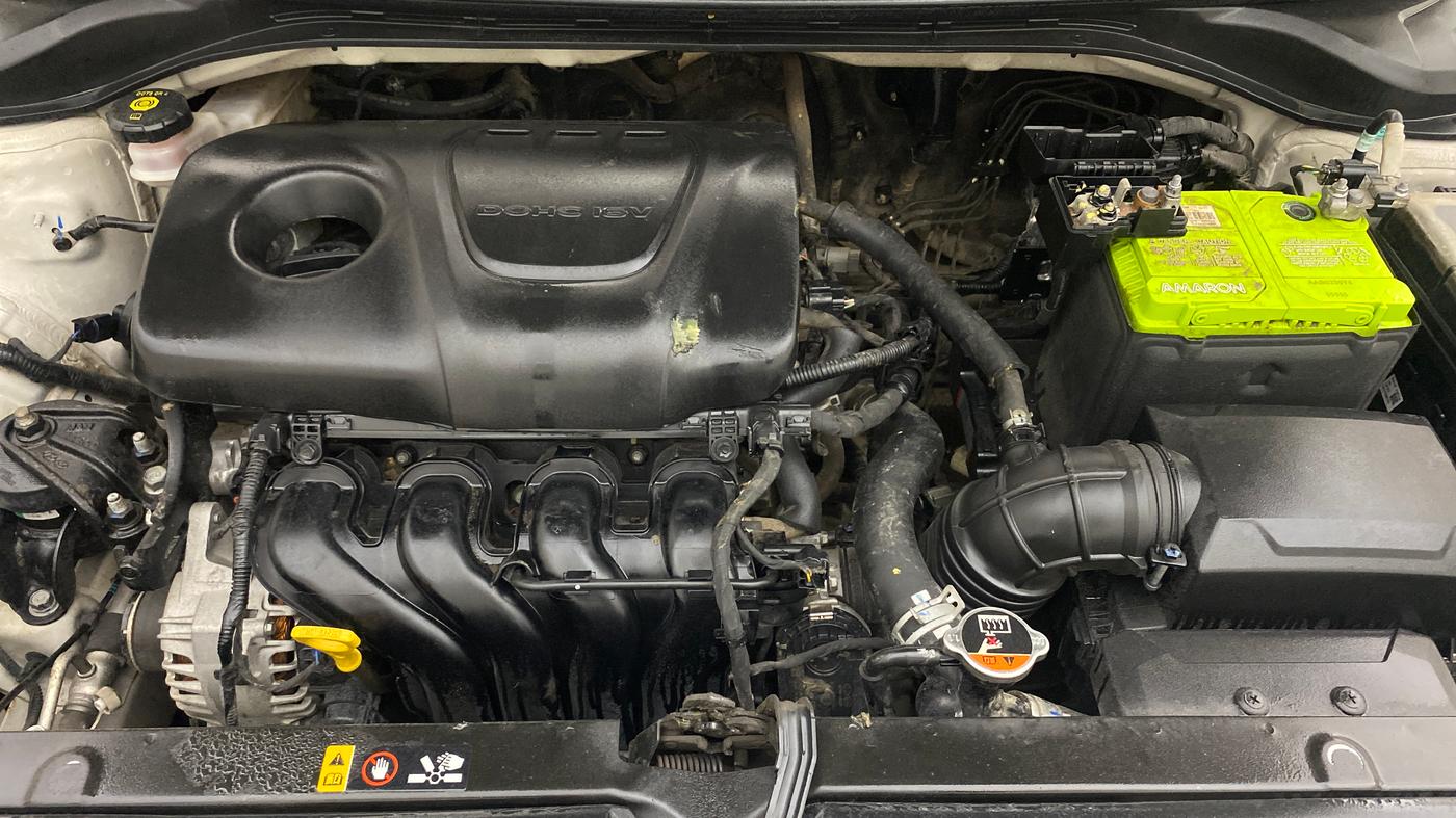 2018 Hyundai Verna 1.6 VTVT SX, Petrol, Manual, 83,392 km, Engine View