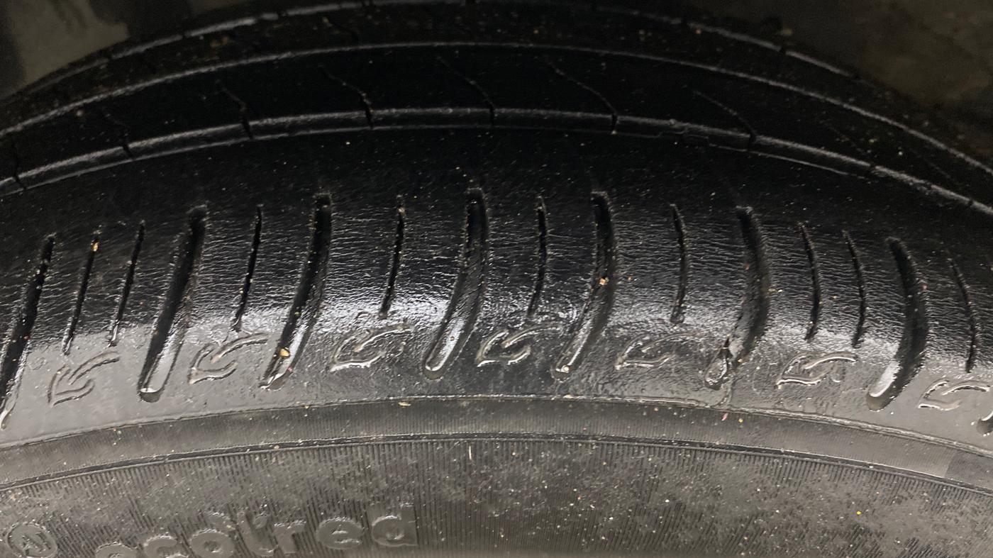 2018 Hyundai Verna 1.6 VTVT SX, Petrol, Manual, 83,392 km, Left Front Tyre Tread