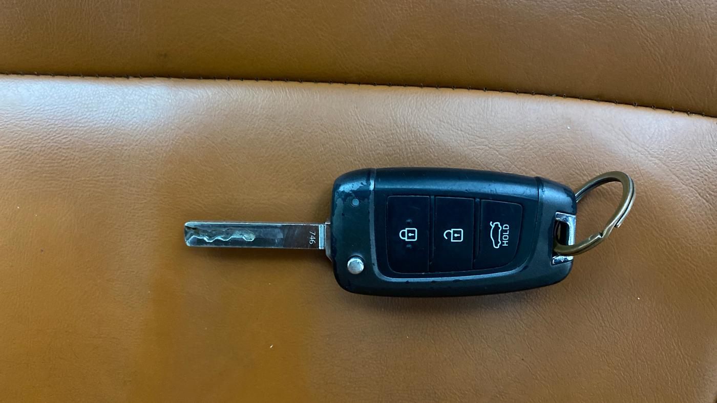 2018 Hyundai Verna 1.6 VTVT SX, Petrol, Manual, 83,392 km, Key Close Up