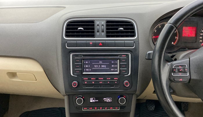 2014 Volkswagen Vento HIGHLINE PETROL, Petrol, Manual, 48,397 km, Air Conditioner