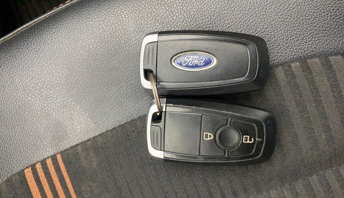 2019 Ford Ecosport TITANIUM 1.5L SPORTS(SUNROOF) DIESEL, Diesel, Manual, 78,608 km, Key Close Up