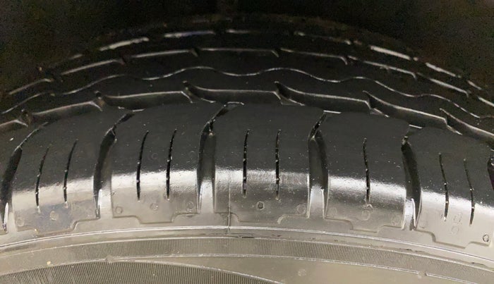 2019 Ford Ecosport TITANIUM 1.5L SPORTS(SUNROOF) DIESEL, Diesel, Manual, 78,608 km, Right Rear Tyre Tread