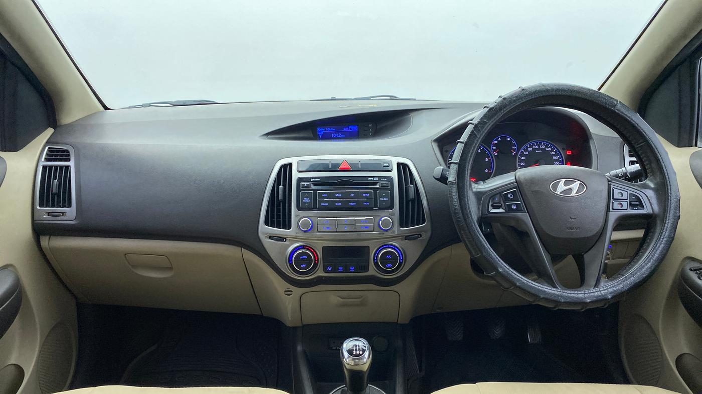 2014 Hyundai i20 SPORTZ 1.4 CRDI, Diesel, Manual, 78,007 km, Dashboard