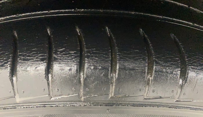 2018 Hyundai NEW SANTRO SPORTZ AMT, Petrol, Automatic, 31,951 km, Right Rear Tyre Tread