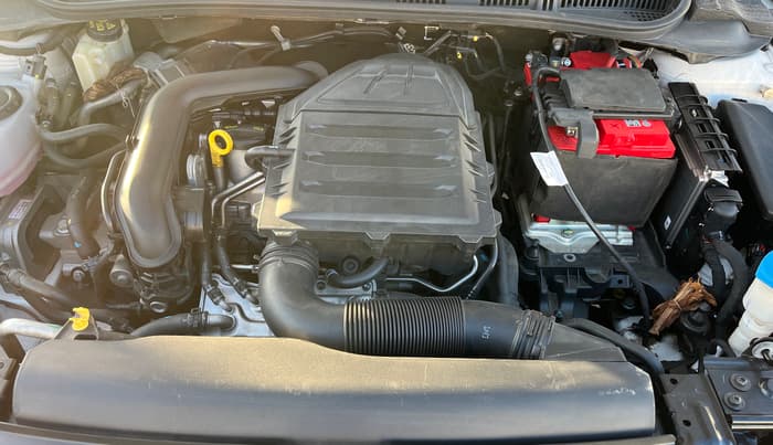 2023 Skoda SLAVIA STYLE 1.0L TSI AT, Petrol, Automatic, 25,743 km, Engine View