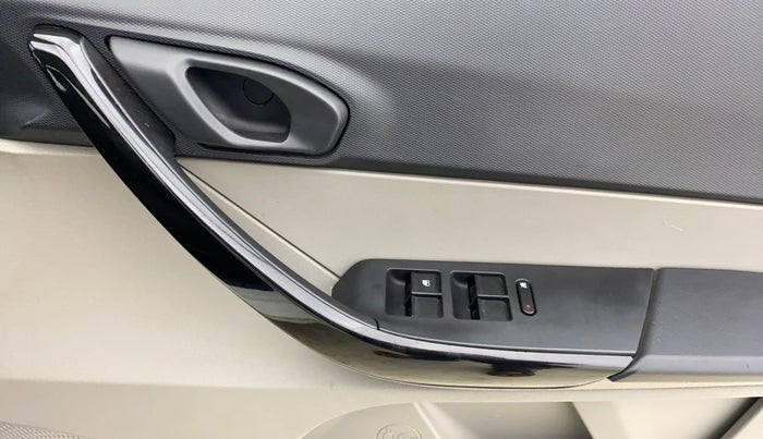 2018 Tata Tiago XM PETROL, Petrol, Manual, 24,218 km, Driver Side Door Panels Control