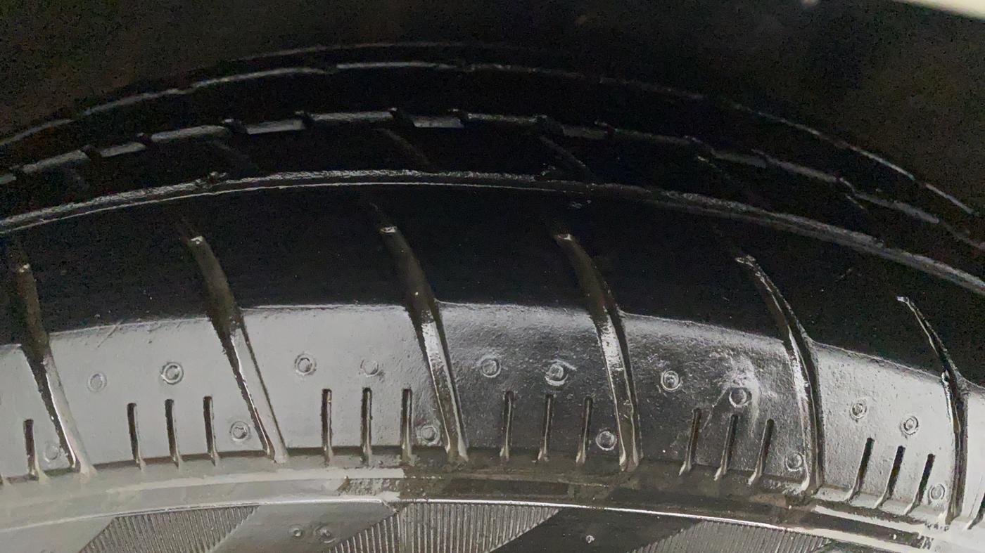 2021 Maruti Celerio VXI (O) CNG, CNG, Manual, 58,821 km, Right Rear Tyre Tread