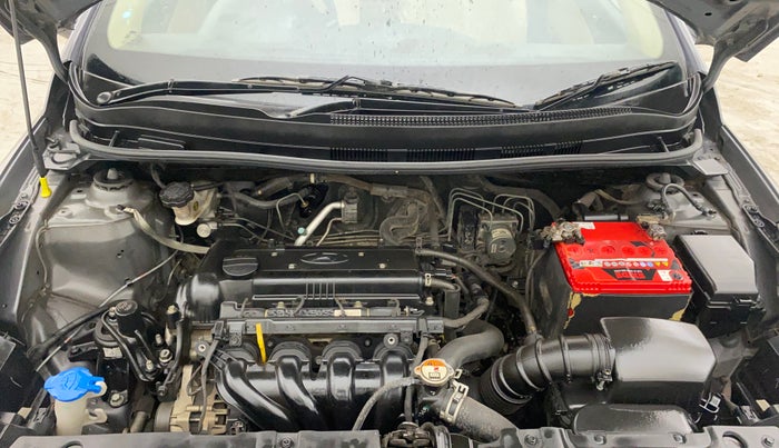 2016 Hyundai Verna 1.6 VTVT SX, Petrol, Manual, 57,170 km, Engine View