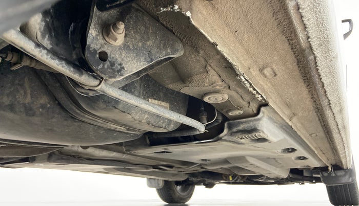 2017 Skoda Rapid 1.5 TDI MT AMBITION, Diesel, Manual, 36,808 km, Right Side Underbody