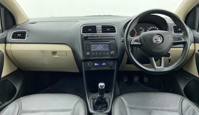 2017 Skoda Rapid 1.5 TDI MT AMBITION, Diesel, Manual, 36,808 km, Dashboard