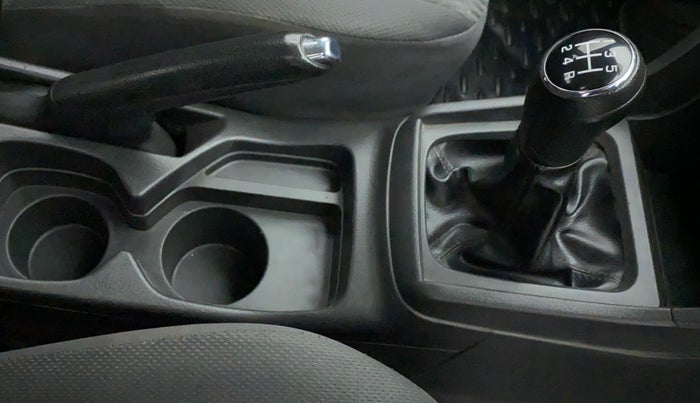 2016 Maruti Vitara Brezza VDI (O), Diesel, Manual, 99,340 km, Gear Lever