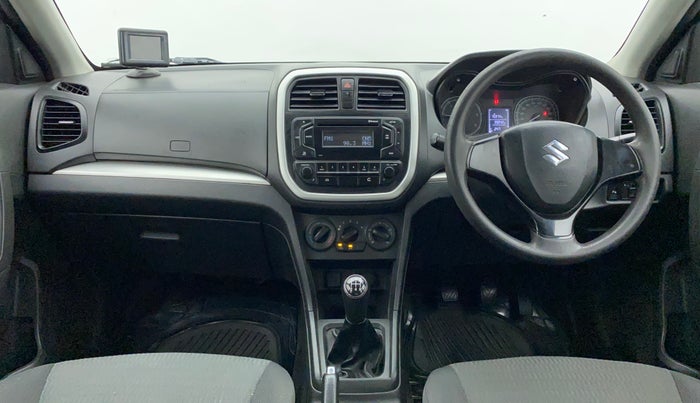 2016 Maruti Vitara Brezza VDI (O), Diesel, Manual, 99,340 km, Dashboard