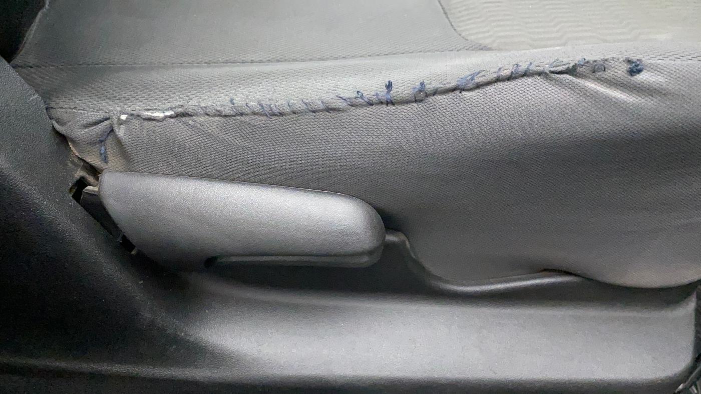 2016 Maruti Vitara Brezza VDI (O), Diesel, Manual, 99,340 km, Driver Side Adjustment Panel